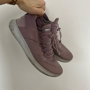 NIKE Free RN CMTR in Plum Fog - Women’s US 9.5